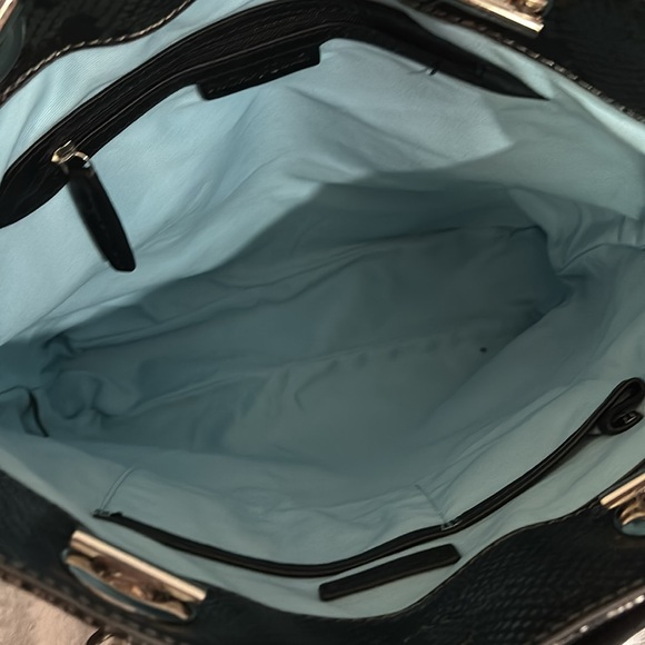 Cynthia Rowley Animal Print Tote with Chic Chain and Leather Combo Handles - Picture 5 of 6